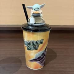 マンダロリアン&グローグー トッパーフィギュア付きドリンクカップ