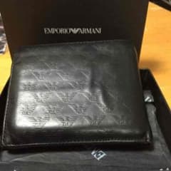 かとけん様専用☆EMPORIO ARMANI 折り財布のサムネイル