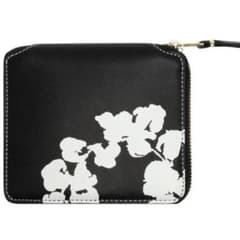 小物 DENIM TEARS X CDG WALLETS Wreath Sa2100 DENIM TEARS X CDG WALLETS Wreath Sa2100 - メルカリ