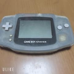 ゲームボーイアドバンス 本体のサムネイル