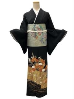 7967❫ ✲ 黒留袖 (正絹) ✲ - メルカリ