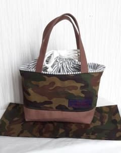 保冷シート付きお弁当トート+ナフキン✨迷彩のサムネイル