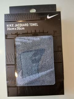 Nike Jacquard Towel 35cm x 35cm