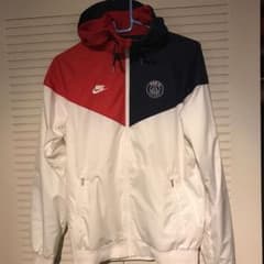 NIKE パリサンジェルマン　ナイロンジャケットのサムネイル