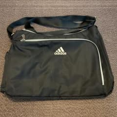 アディダス adidas ショルダーバッグのサムネイル