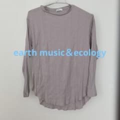 earth music&ecology 長袖 リブカットソー グレージュのサムネイル