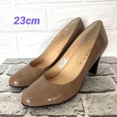 긴자 요시노야 FRESCA 프레스 카 베이지 에나멜 펌프스 23cm