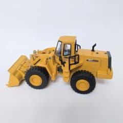 Kawasaki 90ZV ホイールローダー 1/48スケール