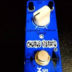 《エフェクター》CHORUS VIBRATOのサムネイル