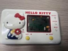 HELLO KITTY 携帯ゲーム機 本体 当時品【動作確認済】 - メルカリ