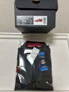 土日限定出品 極美品モレリアネオ4 βと未使用フィールドポロシャツ