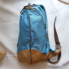 EVER KHAKI ショルダーバッグ ユニセックスのサムネイル