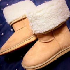 ムートンブーツ