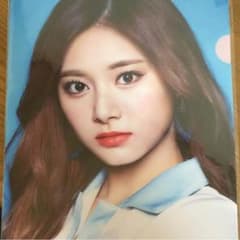 TWICE ツウィのサムネイル