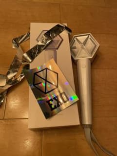 EXO ペンライト(ステッカー•銀テ付き)箱ありのサムネイル