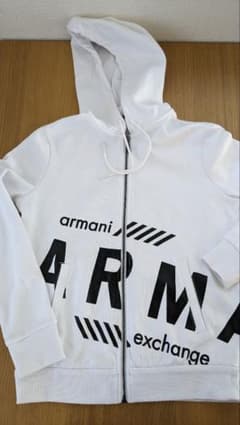 アルマーニエクスチェンジ　パーカーのサムネイル