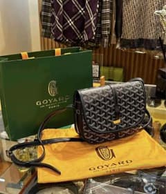 Goyard ゴヤール ベルヴェデールPM