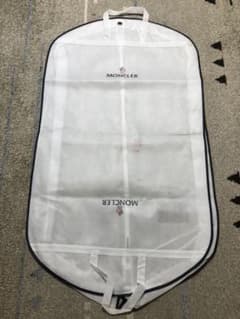 ☆SALE☆MONCLERガーメント☆BOTTEGAVENETAクラッチバッグ袋のサムネイル