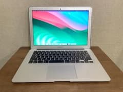 MacBook Air 13"　2017　i5　8GB　121GB　まずまず美品のサムネイル