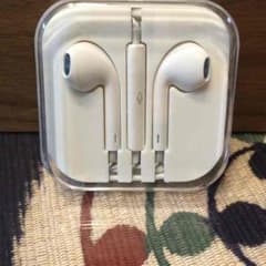 iPhone付属イヤホンのサムネイル