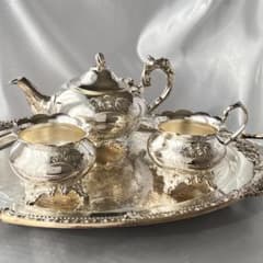英国】 ビクトリアンのティーセット 3点【シルバープレート
