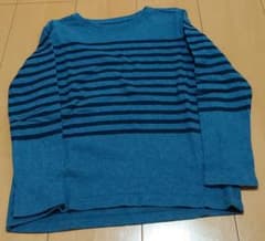 ユニクロ　長袖Tシャツのサムネイル