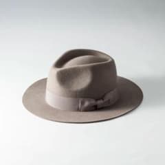 MIDDLE BRIM FLAT HAT - メルカリ