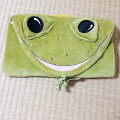 IKEAオムツ替えシート　防水シートのサムネイル