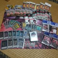 遊戯王 まとめ売り デッキ スリーブ プレイマットのサムネイル
