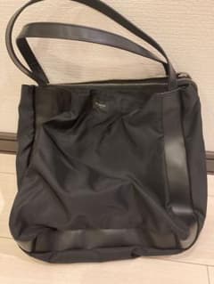 Y’SACCSの黒トートバックのサムネイル