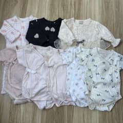 ベビー服 ドレスオール　ロンパース 肌着まとめ売り 新生児50・60・70女の子のサムネイル