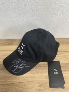 希少価値あり】2023ZOZOリッキーファウラーサイン入り 黒キャップ