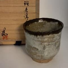 高橋陽　唐津焼　皮鯨　斑紋が見事な作品　共箱 高橋陽 斑唐津 皮鯨 斑紋が見事な作品 共箱 - メルカリ