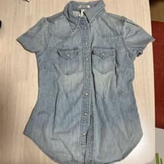 Levi's デニムシャツ 半袖 ライトブルー XSのサムネイル