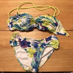 水着 ビキニ 花柄 エゴイストのサムネイル