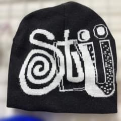 stussy ビーニーのサムネイル