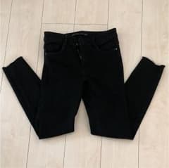 うめさん専用  ZARA クロスキニーパンツのサムネイル