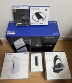 ほぼ未使用PS5 Pro CFI-7100B01 2TB 周辺機器5点新品未開封