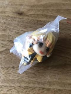 鬼滅の刃　ガチャ　つまんでつなげてますこっと　善逸　マスコット　キーホルダーのサムネイル