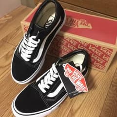 VANS【バンズ】 OLDSKOOL オールドスクール 黒 男女兼用 24cmのサムネイル