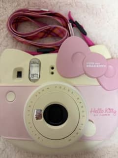 HELLO KITTY instant cameraのサムネイル