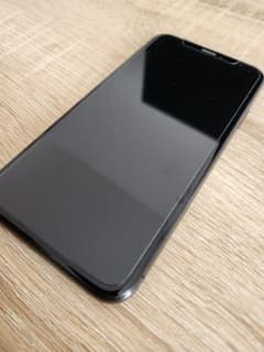 Apple iPhone x 64GB ソフトバンクのサムネイル