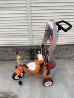 アイデス　カンガルー　三輪車のサムネイル