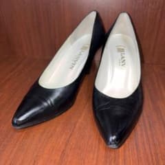 LANVIN パンプス ブラック レザーのサムネイル