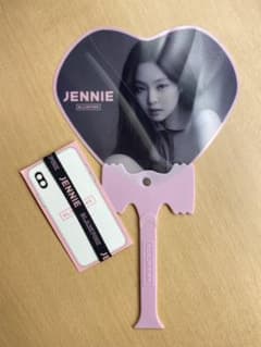 BLACKPINK JENNIE ジェニ 公式うちわのサムネイル