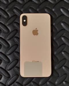 iPhone Xs Gold 64 GB auのサムネイル