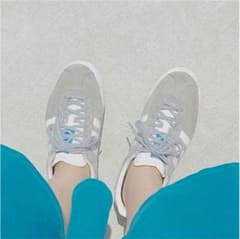 【大幅値下げ！】adidas GAZELLE 厚底スニーカーのサムネイル