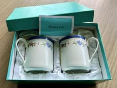 【新品•未使用】ティファニー Tiffany Floral マグカップ2個セットのサムネイル