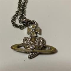 Vivienne Westwood ネックレス　オーブ　レディースのサムネイル