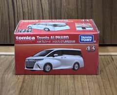 トミカプレミアム　43 トヨタ アルファード（トミカプレミアム発売記念仕様）